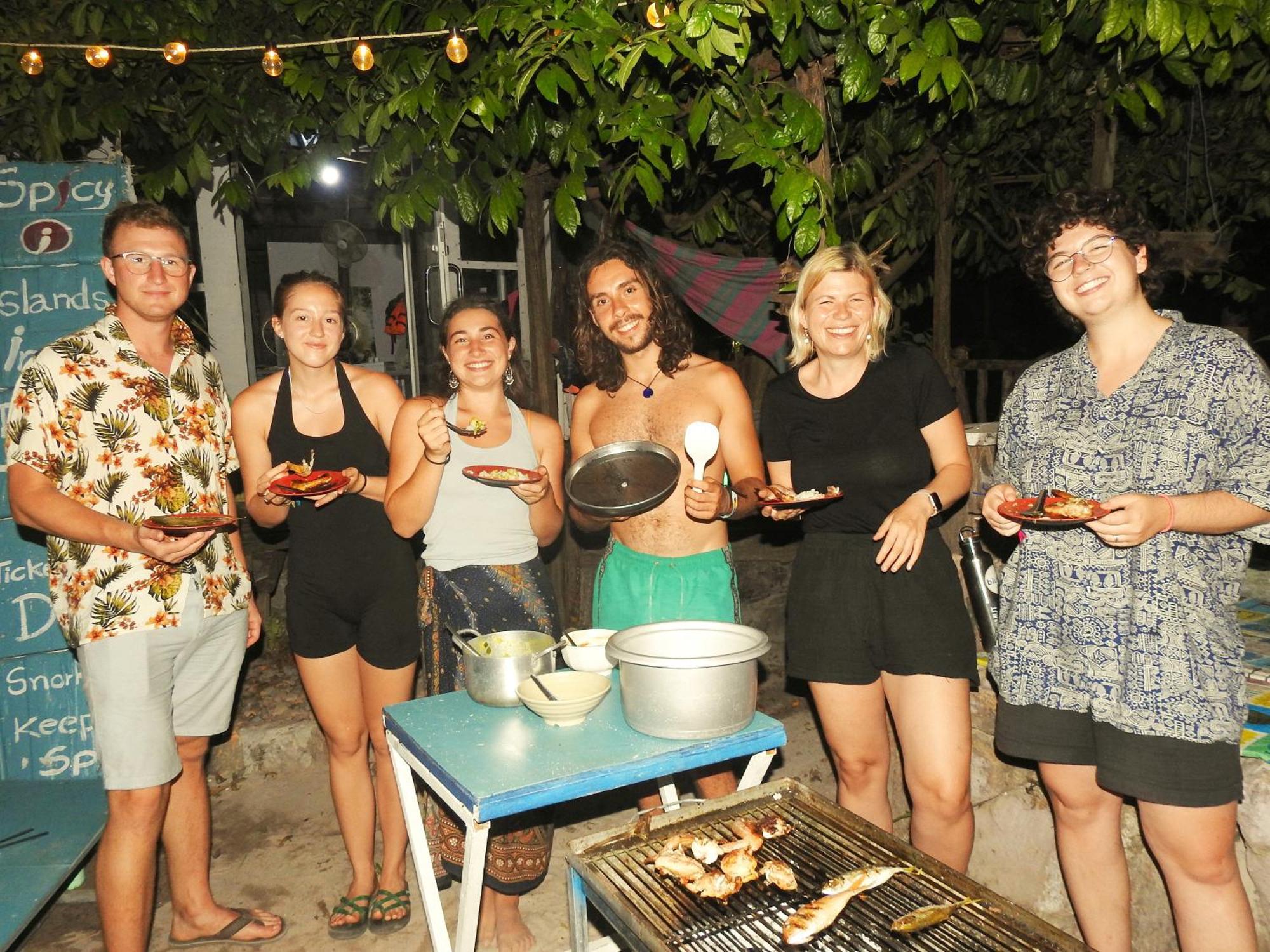 Spicy23 - M' Pai Bay Hostel Sihanoukville Kültér fotó