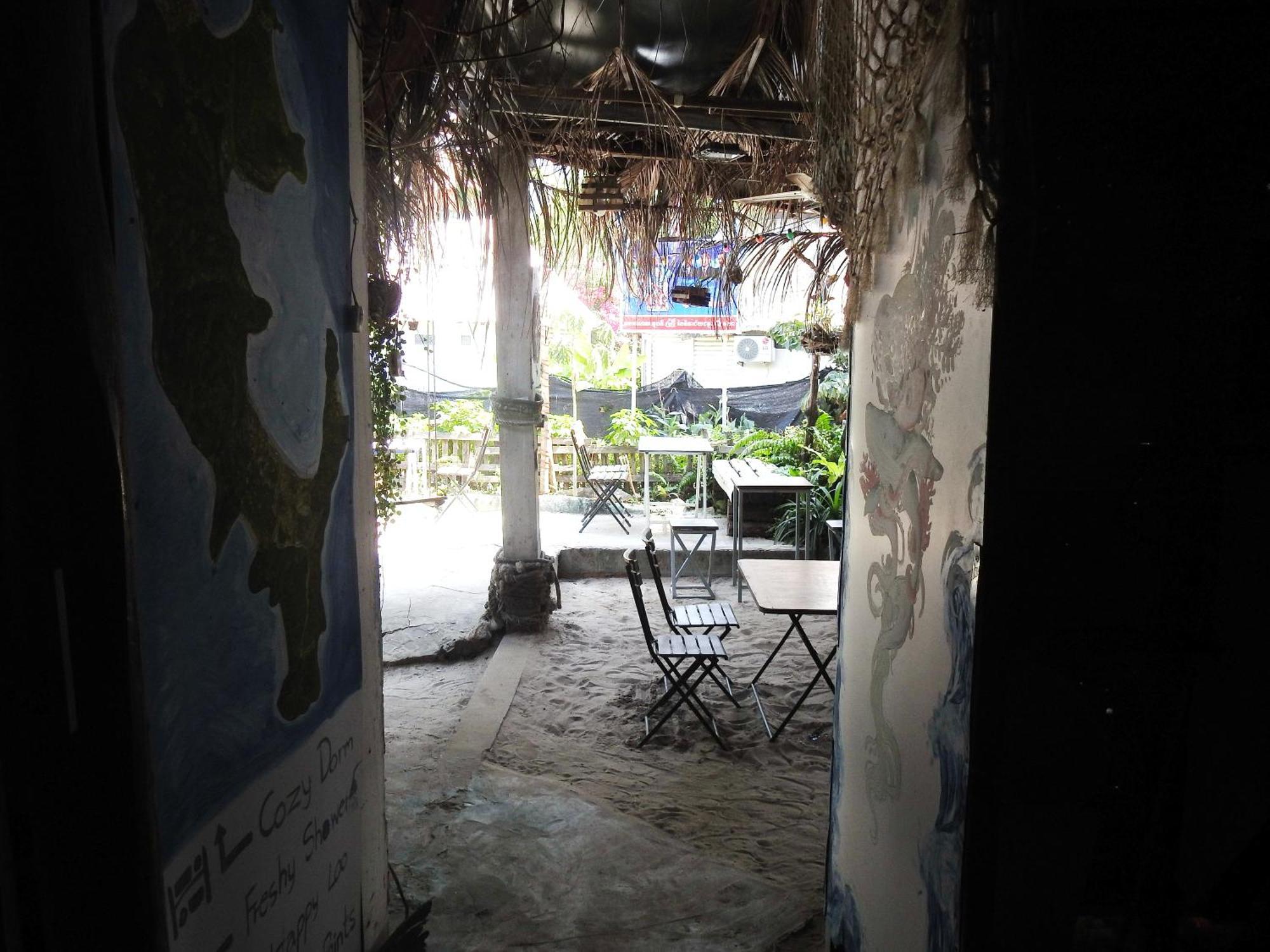 Spicy23 - M' Pai Bay Hostel Sihanoukville Kültér fotó